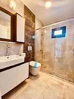 Luxury Villa Ada Marin