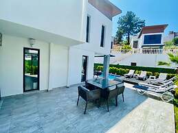 Luxury Villa Ada Marin