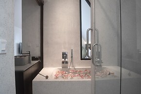 Aborest Tropical Hostel