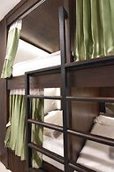 Aborest Tropical Hostel