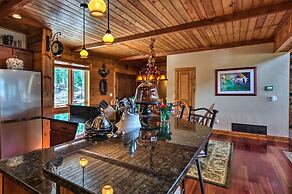 Luxury , Views, Hot Tub & Chef Kitchen 4 Bedroom Home by RedAwning