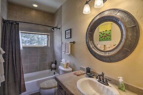 Luxury , Views, Hot Tub & Chef Kitchen 4 Bedroom Home by RedAwning