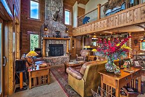 Luxury , Views, Hot Tub & Chef Kitchen 4 Bedroom Home by RedAwning