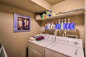 Luxury , Views, Hot Tub & Chef Kitchen 4 Bedroom Home by RedAwning