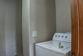 Foxpoint 2 Bedroom Condo by RedAwning