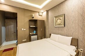 Manmo Ha Noi Business Hotel