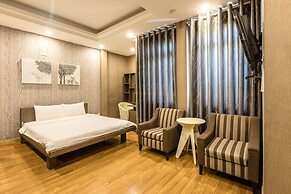 Manmo Ha Noi Business Hotel