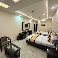 Hotel Khatana Palace