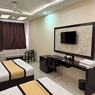 Hotel Khatana Palace