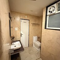 Hotel Khatana Palace