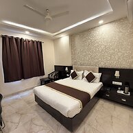 Hotel Khatana Palace