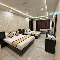 Hotel Khatana Palace