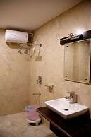 Hotel Khatana Palace