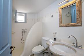 Onar Hotel and Suites