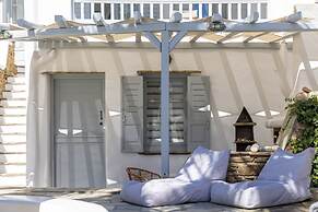 Onar Hotel and Suites