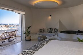 Onar Hotel and Suites