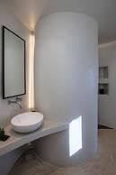 Onar Hotel and Suites