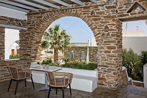 Onar Hotel and Suites