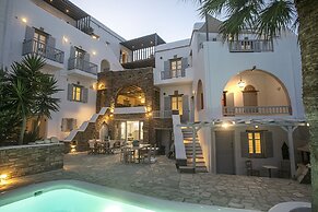 Onar Hotel and Suites