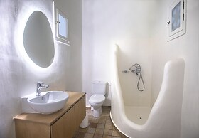 Onar Hotel and Suites