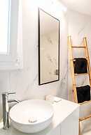 Onar Hotel and Suites