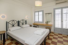 Onar Hotel and Suites