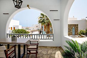 Onar Hotel and Suites