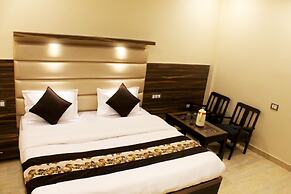 Hotel Ganga Heights By Avadhesh Group Of Hospitality