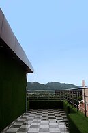 Hotel Ganga Heights By Avadhesh Group Of Hospitality