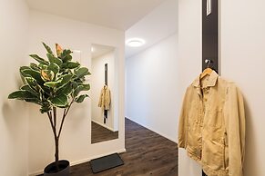 URBAN ISLAND - Riverside Apartments