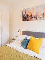 URBAN ISLAND - Riverside Apartments