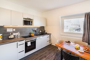 URBAN ISLAND - Riverside Apartments