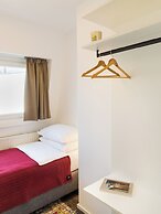 URBAN ISLAND - Riverside Apartments