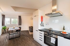 URBAN ISLAND - Riverside Apartments