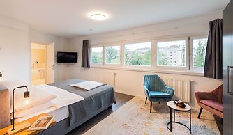 URBAN ISLAND - Riverside Apartments