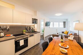 URBAN ISLAND - Riverside Apartments