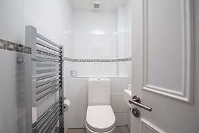 Anderson Street by CAPITAL