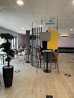 B&B HOTEL Poitiers Aéroport