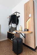 B&B HOTEL Poitiers Aéroport