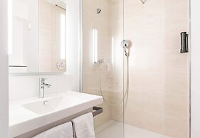 B&B HOTEL Poitiers Aéroport