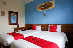 Reddoorz Near Lempuyangan Train Station