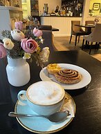 Artis Boutique Hotel