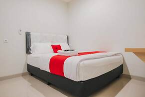 Reddoorz Plus Near Soekarno Hatta Airport Taman Mahkota