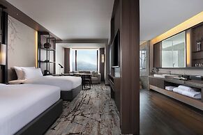 Higashiyama Niseko Village, a Ritz-Carlton Reserve