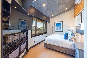 Penthouse Silver Lake Village by Luxury Mountain Destinations