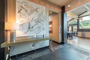 Penthouse Silver Lake Village by Luxury Mountain Destinations