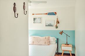 The Surf House - Hostel