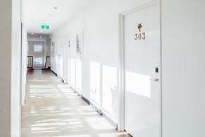 The Surf House - Hostel