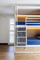 The Surf House - Hostel