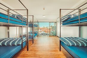 The Surf House - Hostel